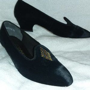 Cobble Black Velvet Formal Kitten Heel